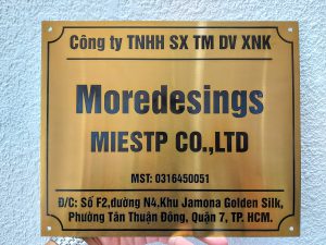 Bảng tên công ty